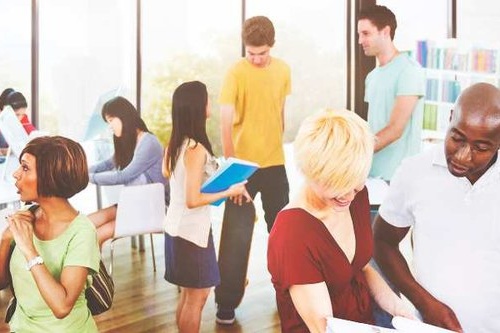 Docenti durante un seminario di aggiornamento Trinity
